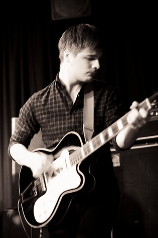2009-11-19 - Francis från The Lexington, London