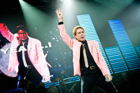 2009-11-20 - Cliff Richard & The Shadows från Globen, Stockholm