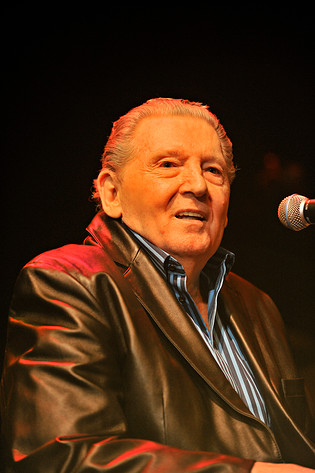 2009-11-20 - Jerry Lee Lewis från Cloetta Center, Linköping