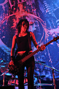 2009-11-19 - Sonic Syndicate från Sporthallen, Linköping