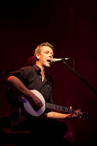 2009-11-21 - Bad Liver & Hans Brustna Hjärtan från Södra Teatern, Stockholm