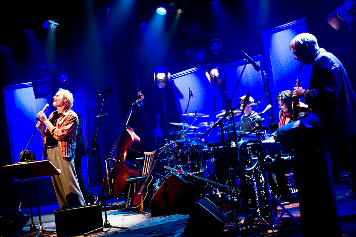 2009-11-26 - Peter Carlsson & Blå Grodorna från Scalateatern, Stockholm