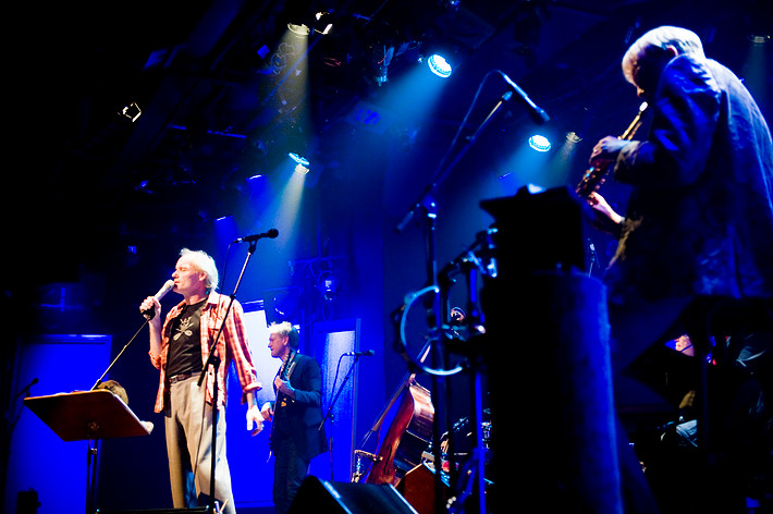 2009-11-26 - Peter Carlsson & Blå Grodorna från Scalateatern, Stockholm