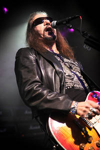2009-11-30 - Ace Frehley från Debaser Medis, Stockholm