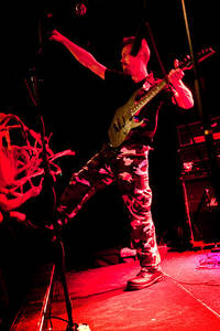 2009-12-03 - Raubtier från Guitars, Umeå