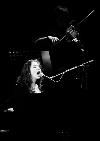 2009-12-11 - Regina Spektor från Lisebergshallen, Göteborg