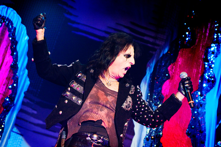 2009-12-15 - Alice Cooper från Bombardier Arena, Västerås