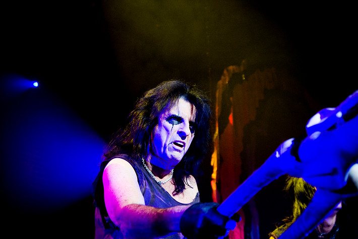2009-12-15 - Alice Cooper från Bombardier Arena, Västerås