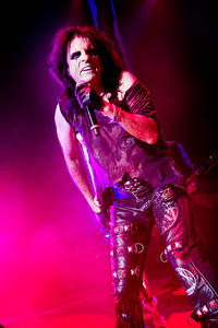 2009-12-15 - Alice Cooper från Bombardier Arena, Västerås