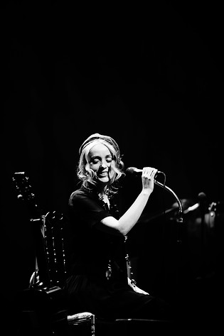 2009-12-16 - Lisa Ekdahl från Cirkus, Stockholm