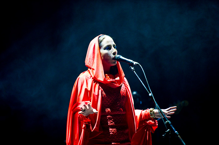 2010-01-06 - Jenny Wilson & Tensta Gospel Choir från Dramaten, Stockholm