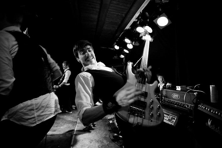 2010-01-15 - Ape Rape Escape från Guitars, Umeå
