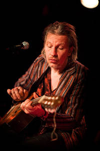 2010-02-19 - Stefan Sundström från Guitars, Umeå