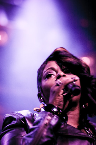 2010-02-24 - Angie Stone från Mejeriet, Lund