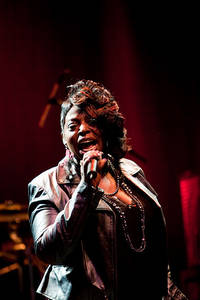 2010-02-25 - Angie Stone från Trädgår'n, Göteborg