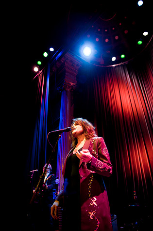2010-03-09 - Rosanne Cash från Nalen, Stockholm