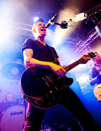 2010-03-18 - Theory of a deadman från Sticky Fingers, Göteborg
