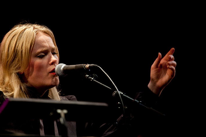 2010-04-09 - Ane Brun från Södra Teatern, Stockholm