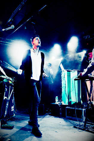 2010-04-10 - Efterklang från Debaser Strand, Stockholm