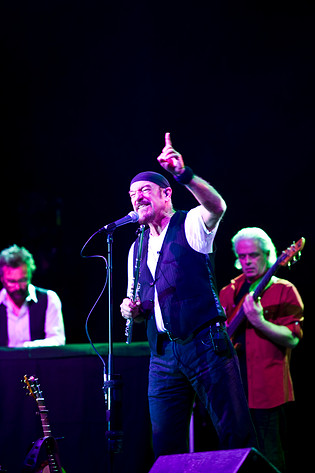 2010-04-18 - Jethro Tull från Annexet, Stockholm