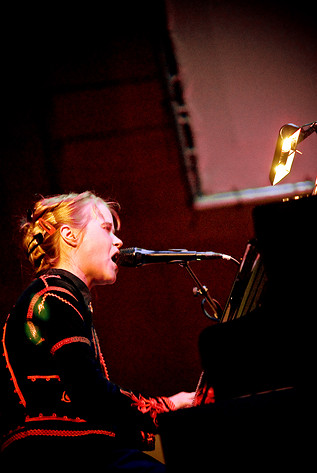 2010-04-17 - The Göteborg String Theory från Konserthuset, Göteborg