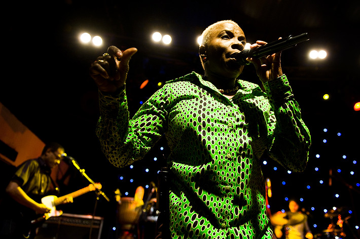 2010-04-24 - Angélique Kidjo från Göta Källare, Stockholm
