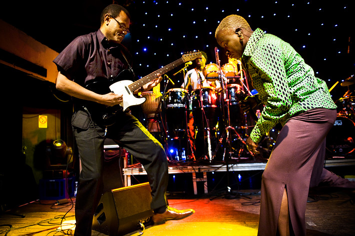 2010-04-24 - Angélique Kidjo från Göta Källare, Stockholm