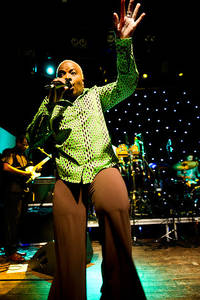 2010-04-24 - Angélique Kidjo från Göta Källare, Stockholm