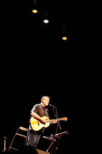 2010-04-27 - Mikael Wiehe från Göta Lejon, Stockholm