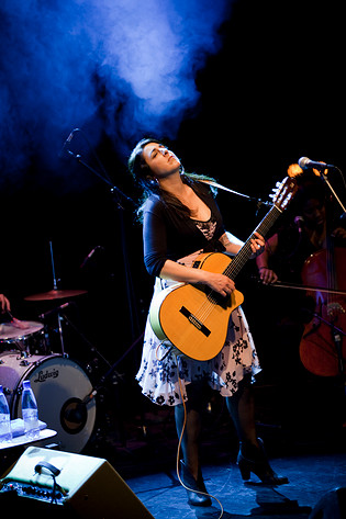 2010-05-01 - Amparo Sánchez från Kulturhuset, Stockholm