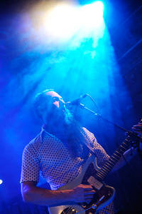 2010-05-03 - Dengue Fever från Berns, Stockholm