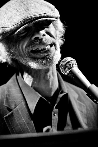 2010-05-20 - Gil Scott-Heron från Göta Källare, Stockholm