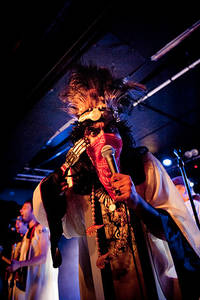 2010-05-22 - The Almighty Defenders från Debaser Strand, Stockholm