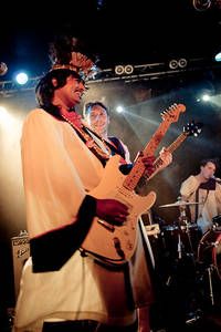 2010-05-22 - The Almighty Defenders från Debaser Strand, Stockholm