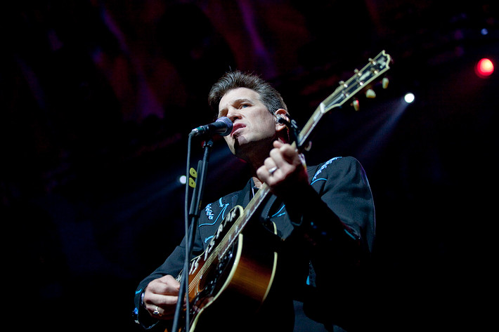 2010-06-01 - Chris Isaak från Filadelfiakyrkan, Stockholm