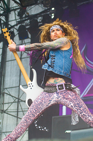 2010-06-11 - Steel Panther från Sweden Rock Festival, Sölvesborg