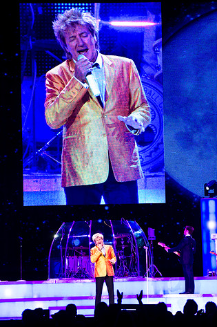 2010-06-17 - Rod Stewart från Globen, Stockholm