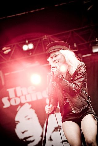 2010-06-20 - The Sounds från Pier Pressure, Göteborg