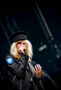 2010-06-20 - The Sounds från Pier Pressure, Göteborg
