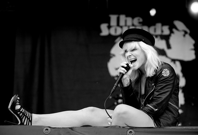 2010-06-20 - The Sounds från Pier Pressure, Göteborg
