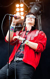 2010-06-30 - Julian Casablancas från Peace & Love, Borlänge