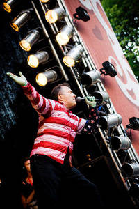 2010-06-30 - Jello Biafra and The Guantanamo School of Medicine från Peace & Love, Borlänge
