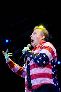 2010-06-30 - Jello Biafra and The Guantanamo School of Medicine från Peace & Love, Borlänge
