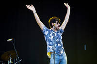 2010-07-01 - Devendra Banhart från Peace & Love, Borlänge