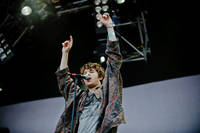 2010-07-01 - The Kooks från Peace & Love, Borlänge
