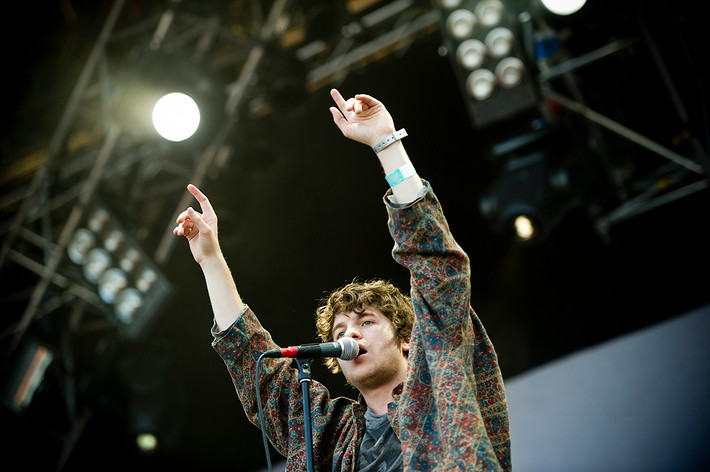 2010-07-01 - The Kooks från Peace & Love, Borlänge
