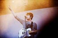 2010-07-01 - The Kooks från Peace & Love, Borlänge