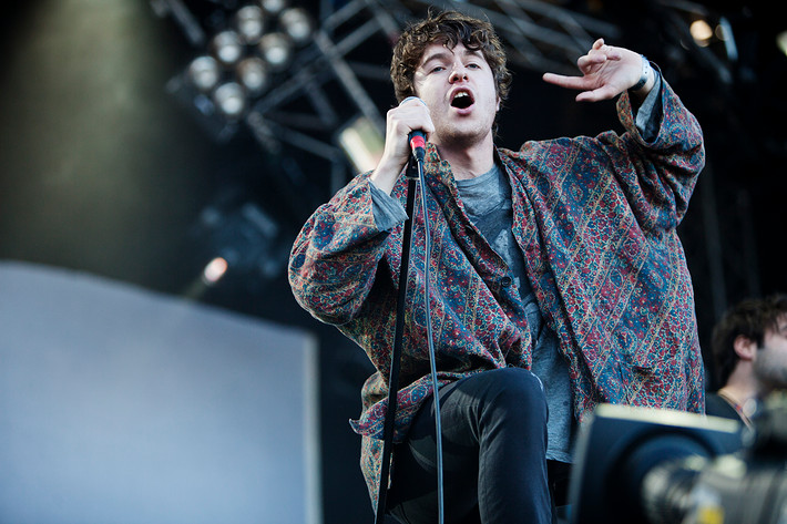 2010-07-01 - The Kooks från Peace & Love, Borlänge