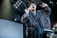 2010-07-01 - The Kooks från Peace & Love, Borlänge