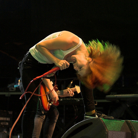 2010-07-01 - Paramore från Roskildefestivalen, Roskilde